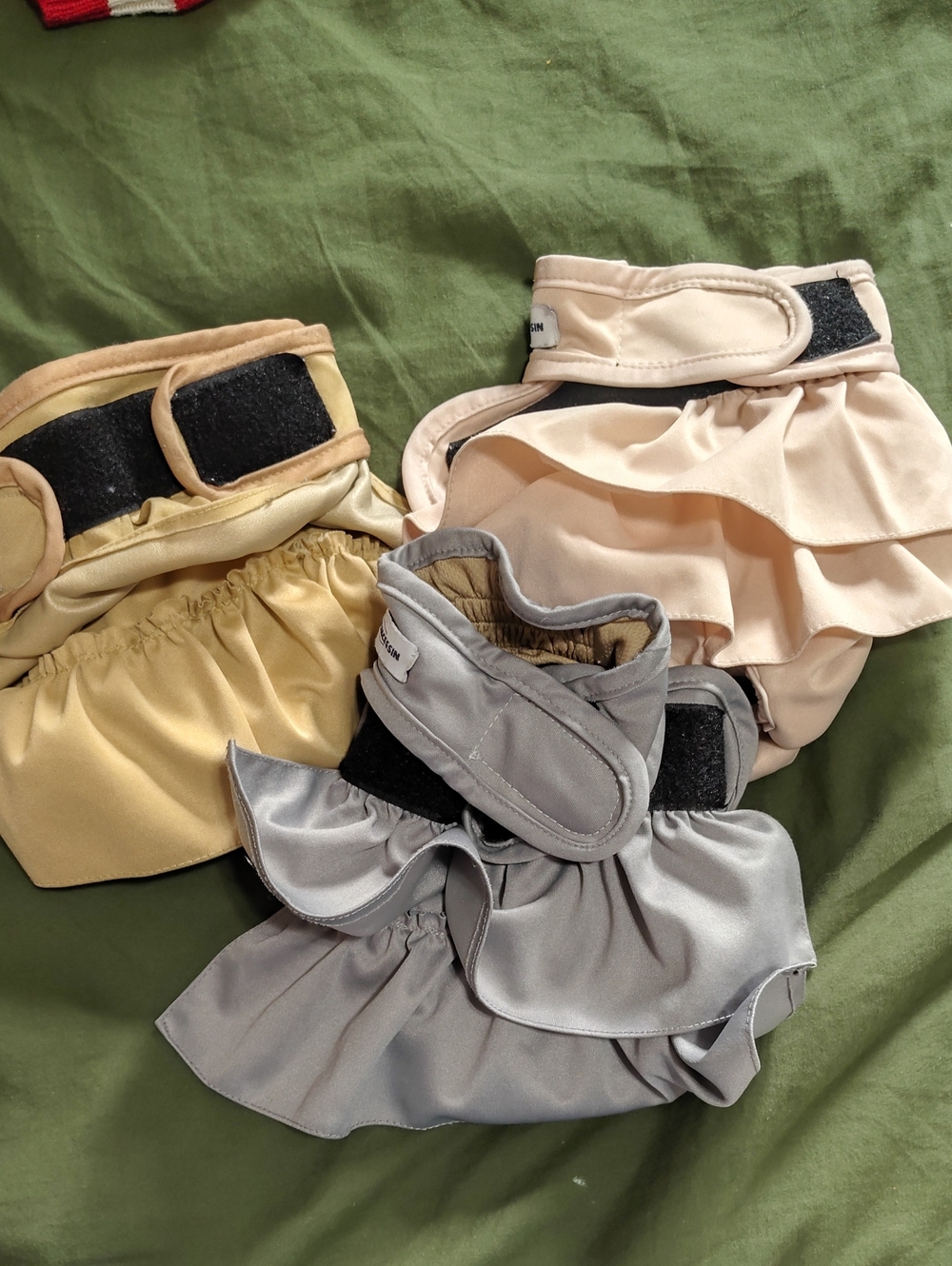 3 Size Large Velcro Reusable Dog Diaper Skirts Pink Silver Gold